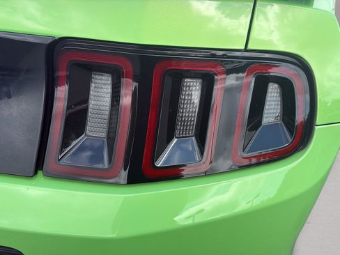 Used 2013 Ford Mustang GT Premium w/ GT Coupe Accessory Pkg 5 RWD image 47