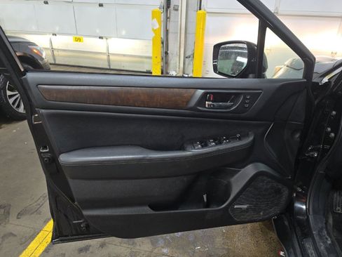 Used 2015 Subaru Outback 2.5i Limited image 10
