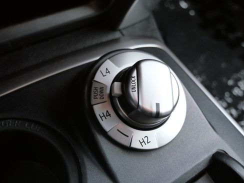 Certified 2022 Toyota 4Runner TRD Sport image 33