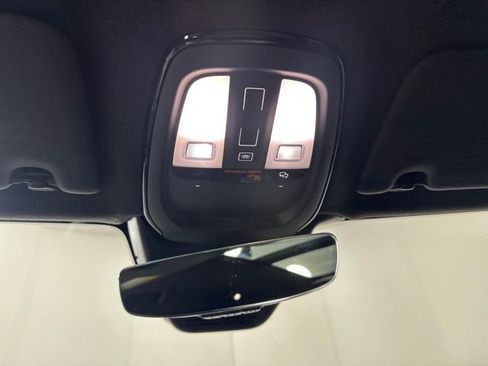 Used 2023 Volvo XC40 Recharge Plus w/ Protection Package Premier image 23