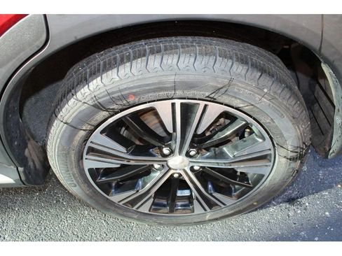 Used 2018 Mitsubishi Eclipse Cross SEL image 8