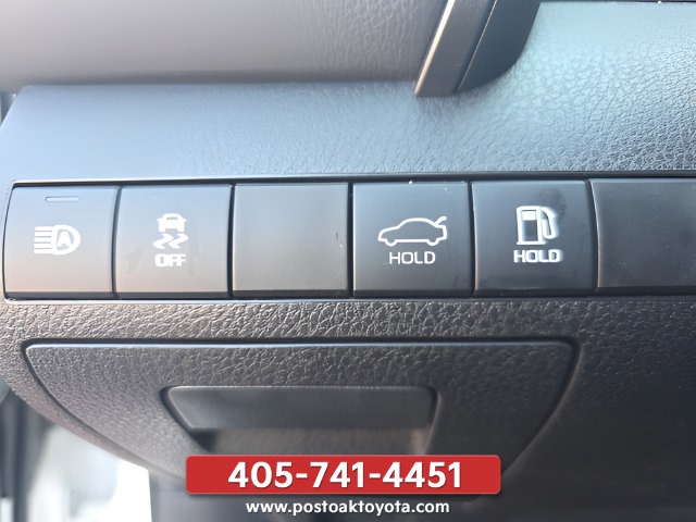 Used 2023 Toyota Camry SE FWD image 15