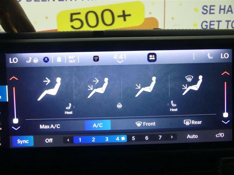 Used 2025 Jeep Wrangler Unlimited Sahara AWD/4WD image 13