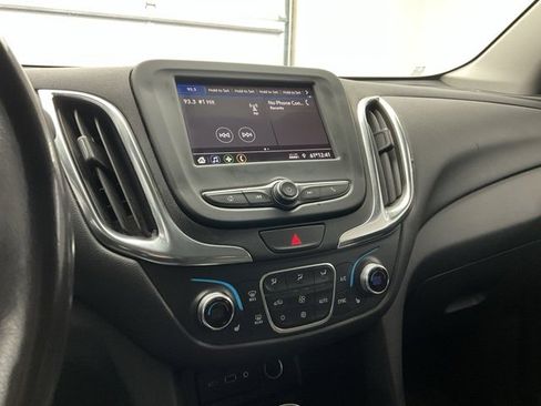 Used 2021 Chevrolet Equinox LT image 10