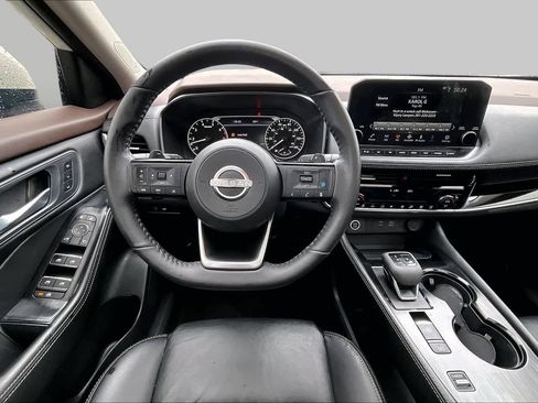 Certified 2023 Nissan Rogue SL w/ SL Premium Package FWD image 6