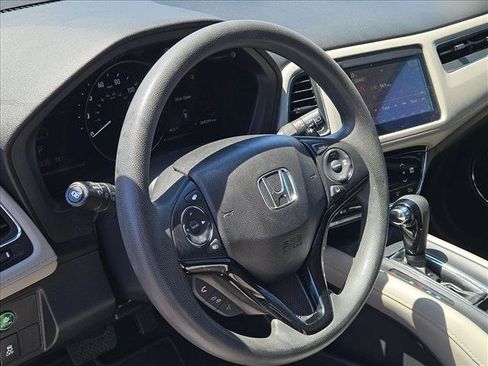 Used 2020 Honda HR-V EX image 8