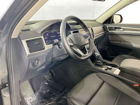 Used 2022 Volkswagen Atlas SE image 9