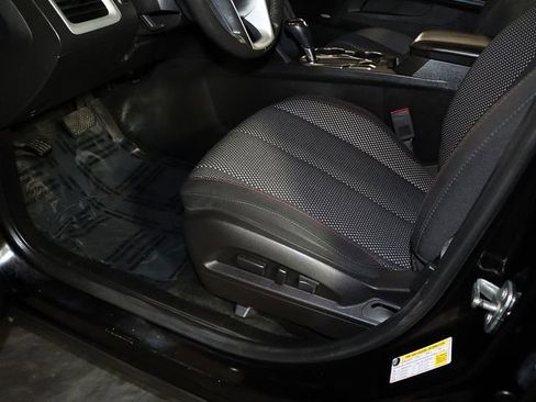 Used 2017 GMC Terrain SLE w/ Nightfall Package image 23