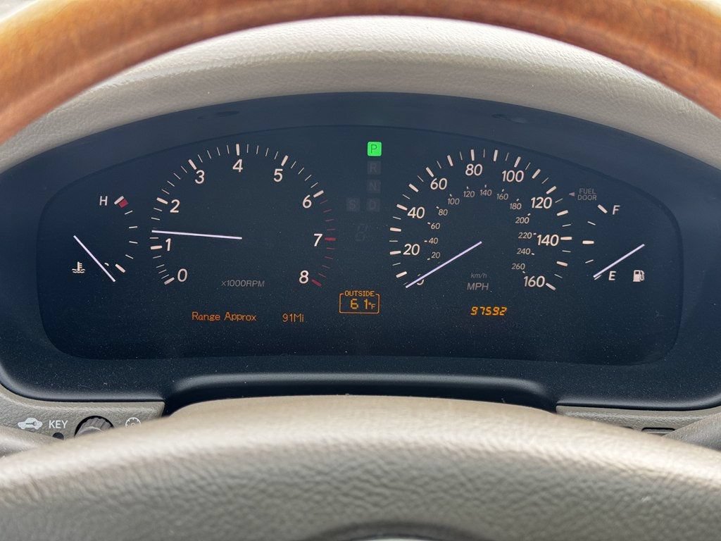 Used 2005 Lexus LS 430 w/ Ultra Luxury Pkg RWD image 11