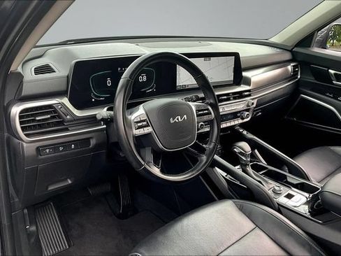 Used 2023 Kia Telluride S AWD/4WD image 17