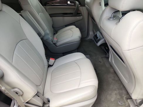 Used 2017 Buick Enclave Premium w/ Experience Buick Package FWD image 27
