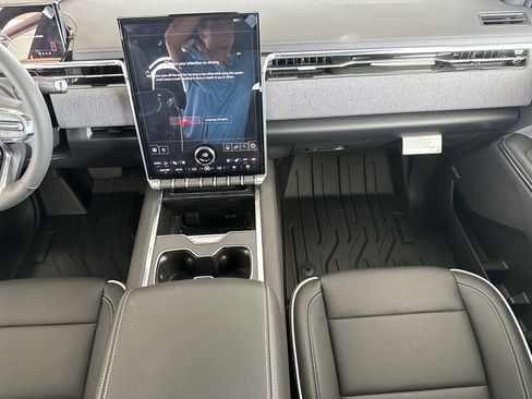 New 2026 GMC Sierra EV Elevation w/ Premium Package image 18