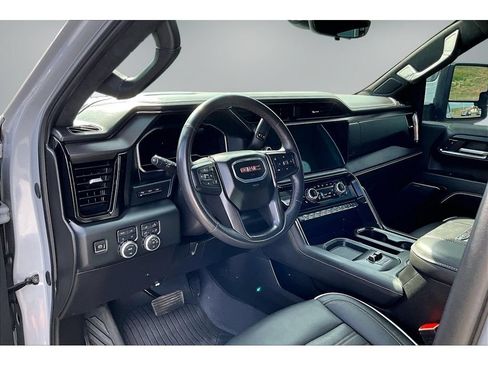 Used 2024 GMC Sierra 2500 AT4X w/ AT4X AEV Edition AWD/4WD image 15