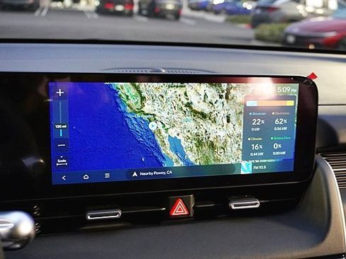 Used 2025 Hyundai Ioniq 5 SEL image 27