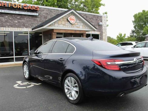 Used 2016 Buick Regal FWD image 9