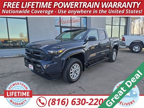 Used 2025 Toyota Tacoma SR5 image 1