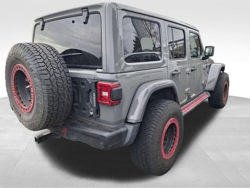 Used 2018 Jeep Wrangler Unlimited Rubicon image 3
