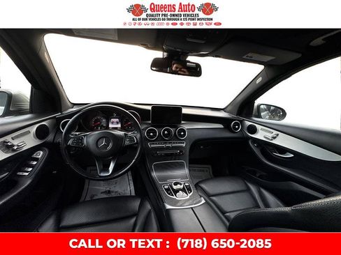 Used 2019 Mercedes-Benz GLC 300 GLC 300 4MATIC SUV w/ Premium Package image 28