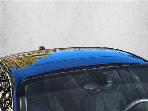 Used 2015 BMW M235i Coupe image 4