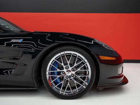 Used 2010 Chevrolet Corvette ZR1 w/ Preferred Equipment Group RWD image 50