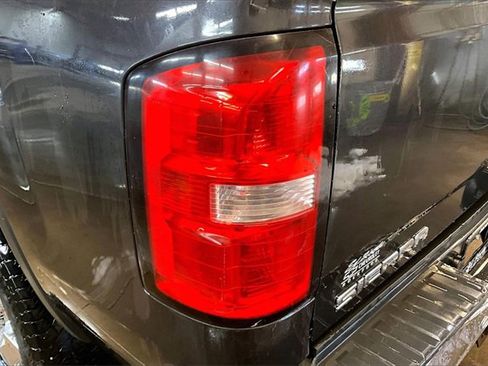 Used 2015 GMC Sierra 2500 SLE w/ SLE Preferred Package image 22