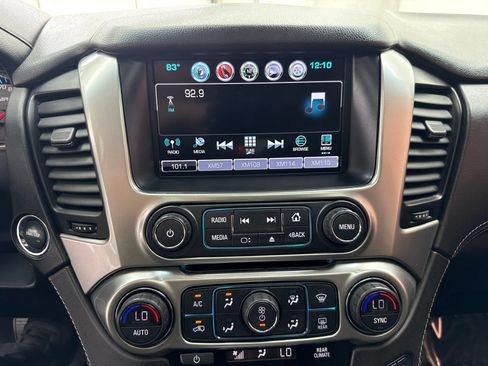 Used 2018 Chevrolet Tahoe Premier AWD/4WD image 25