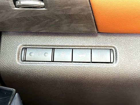 New 2026 Nissan Pathfinder Platinum image 26