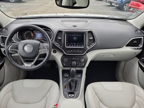 Used 2021 Jeep Cherokee Latitude Lux w/ Sun & Sound Group image 18