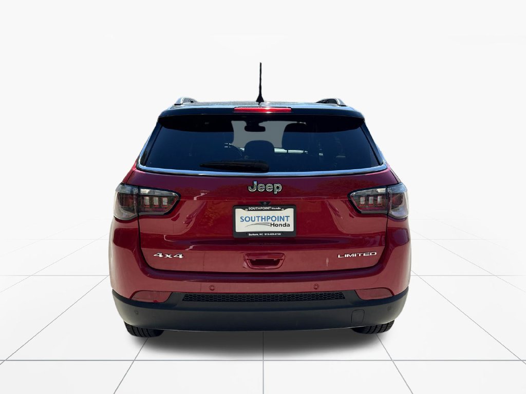 Used 2024 Jeep Compass Limited AWD/4WD image 7