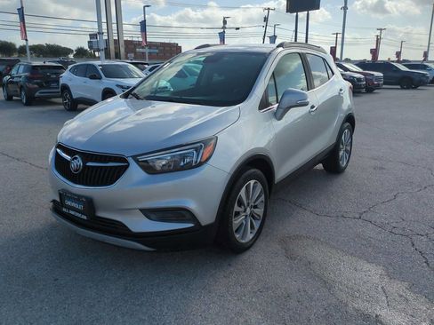Used 2019 Buick Encore Preferred FWD image 4