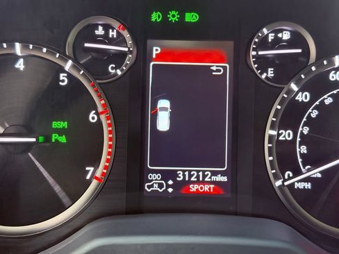 Certified 2023 Lexus GX 460 Luxury w/ Sport Design Package AWD/4WD image 24