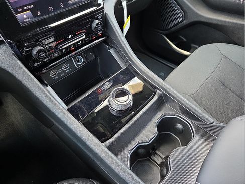 New 2025 Jeep Grand Cherokee Laredo image 25