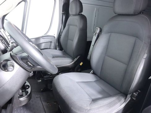 Used 2023 RAM ProMaster 2500 image 27