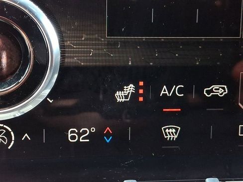 Certified 2024 GMC Acadia Elevation w/ Luxury Package FWD image 25