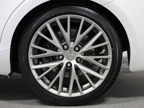 Used 2016 Lexus IS 200t image 36