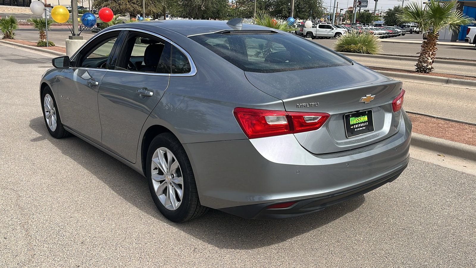 Used 2025 Chevrolet Malibu LT FWD image 6