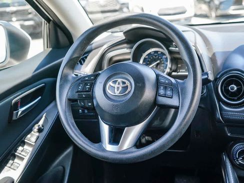 Used 2018 Toyota Yaris iA FWD image 14