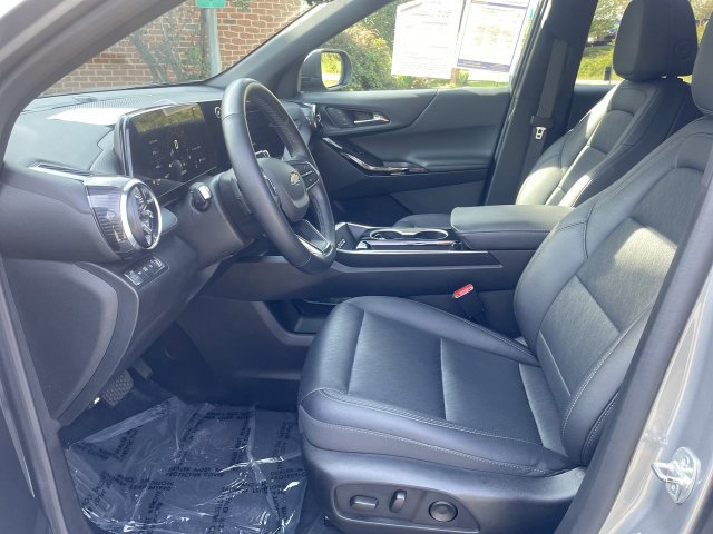 Certified 2025 Chevrolet Equinox LT w/ Convenience Package II AWD/4WD image 12