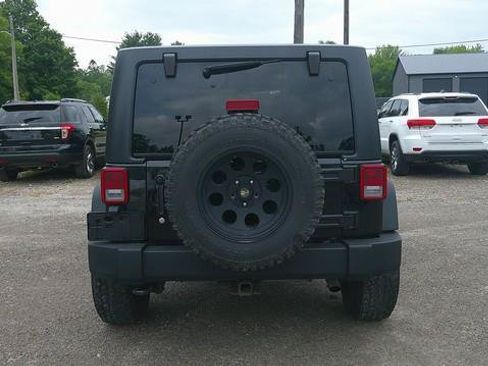 Used 2013 Jeep Wrangler Unlimited Sport AWD/4WD image 4