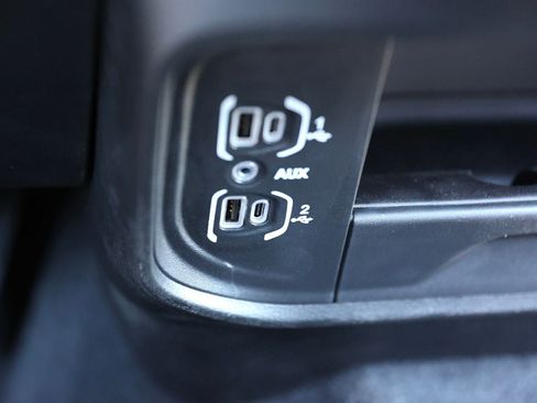 New 2026 RAM 3500 Tradesman AWD/4WD image 29