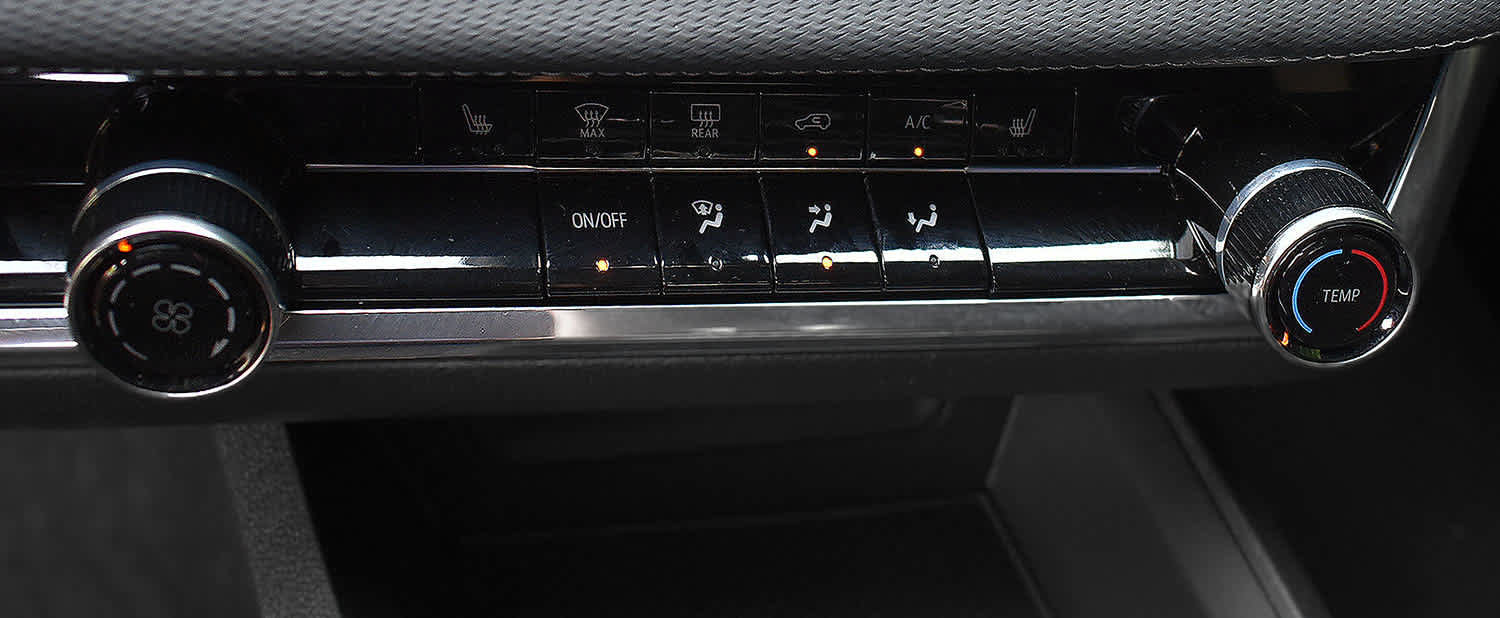 Used 2026 Chevrolet Equinox LT AWD/4WD image 18