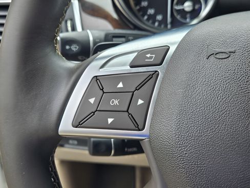 Used 2015 Mercedes-Benz ML 350 4MATIC image 15