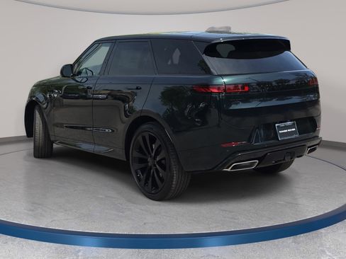 New 2026 Land Rover Range Rover Sport Dynamic SE AWD/4WD image 7