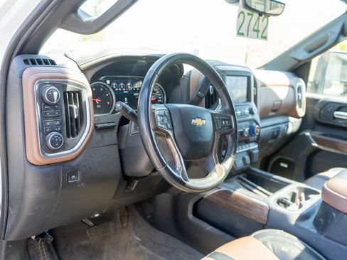 Used 2021 Chevrolet Silverado 3500 High Country w/ Z71 Off-Road Package AWD/4WD image 17