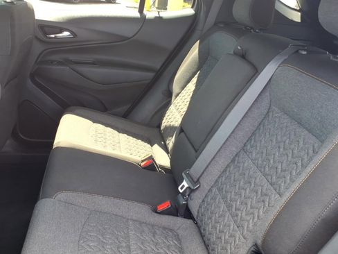 Used 2024 Chevrolet Equinox LT AWD/4WD image 8