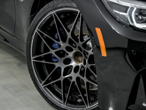 Used 2020 BMW M4 Convertible w/ Competition Package image 4