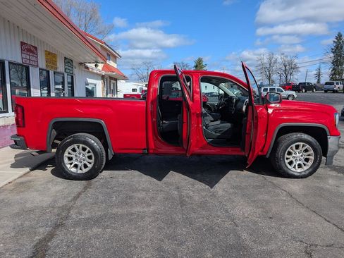 Used 2017 GMC Sierra 1500 SLE w/ SLE Value Package image 14