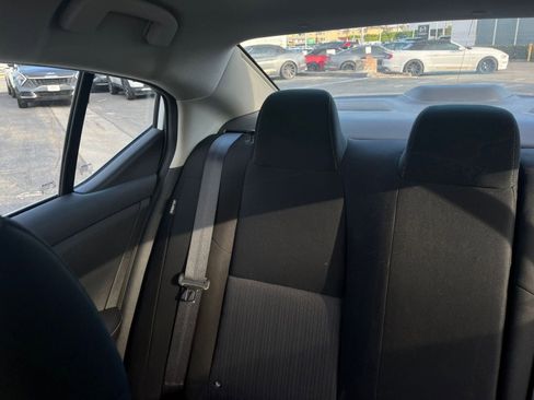 Used 2025 Nissan Sentra SV image 39