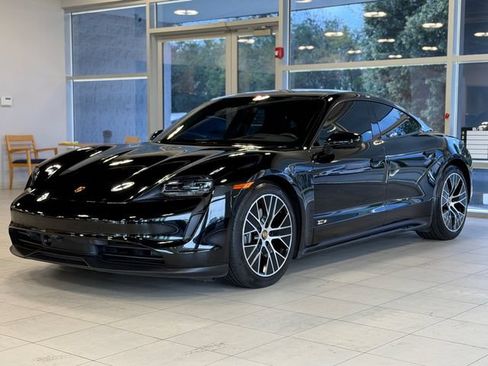 Used 2023 Porsche Taycan w/ Premium Package RWD image 4