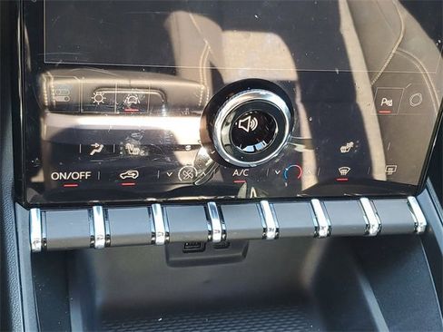 New 2026 GMC Terrain Elevation w/ Technology Package II image 17